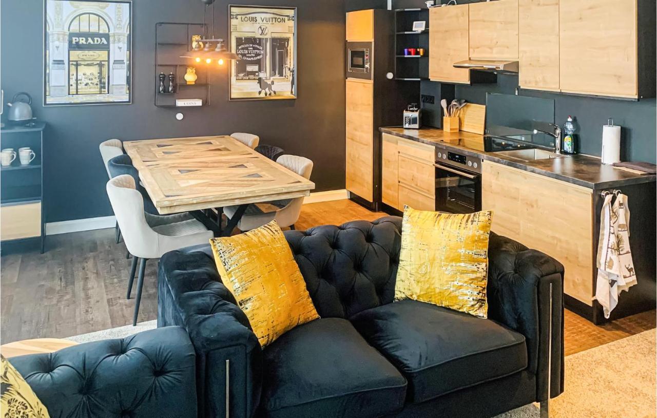 Beautiful Apartment In Mettmann With Wifi Екстер'єр фото